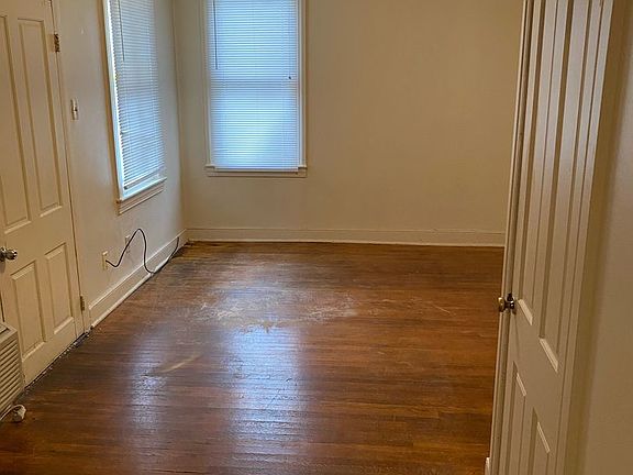5th image of 627 W Philadelphia St Floor 2