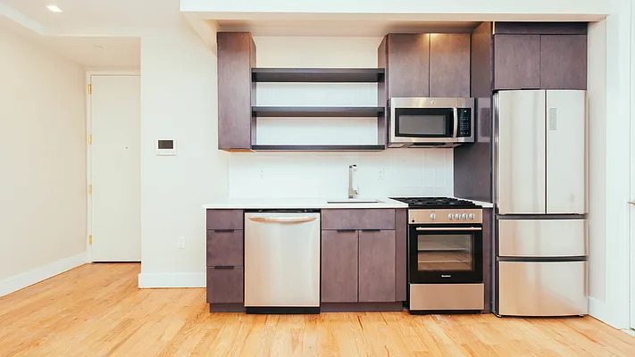 Rented by Nooklyn NYC LLC | media 25