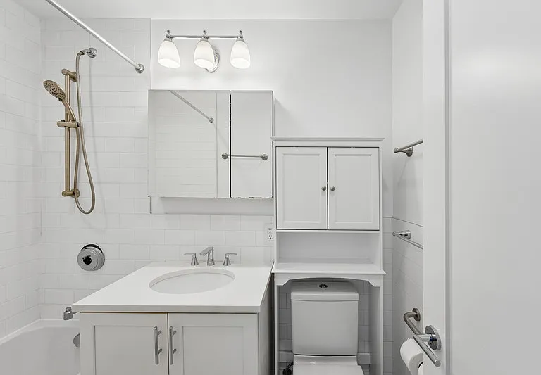 915 W End Ave #1503 — Photo 14