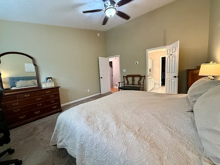 404 Sandersville Ct — Photo 23