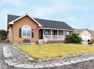 310 Jamie Loop, Roseburg, OR 97471