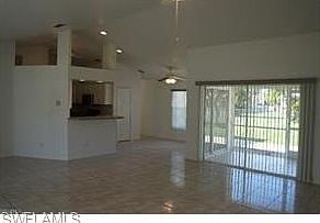 5th image of 142 SE 18th Ter