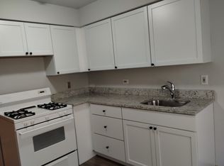 7138 Riverside Dr UNIT 4, Berwyn, IL 60402