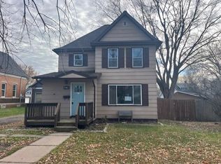 416 W Marshall St, Rice Lake, WI 54868