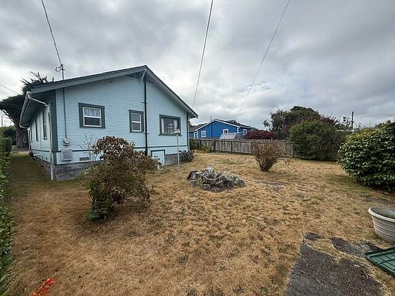 4th image of 3354 Nevada St