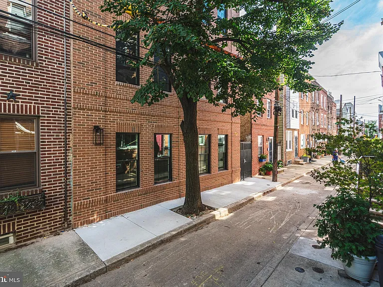 713 S Mildred St #2C — Photo 20