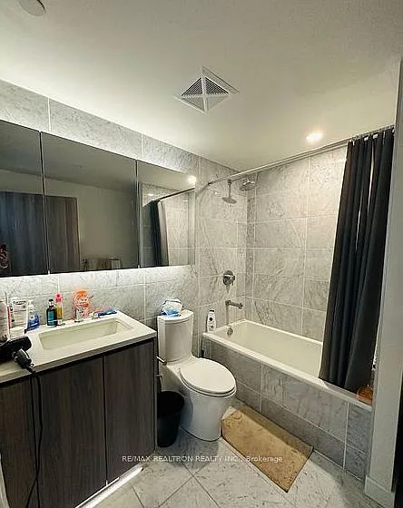 85 McMahon Dr W #3005 — Photo 5