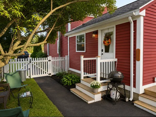 123 Back River Rd, Dover, NH 03820