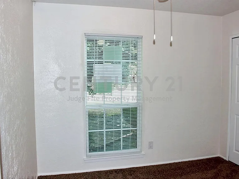 1533 Santa Fe Trl — Photo 10
