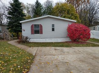 13 Ferhoodle, Novi, MI 48374