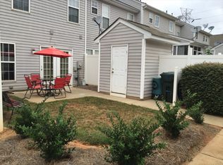 8067 Mariners Pointe Cir, Denver, NC 28037