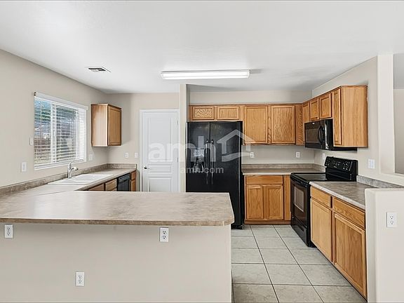 3rd image of 2451 S 160th Dr