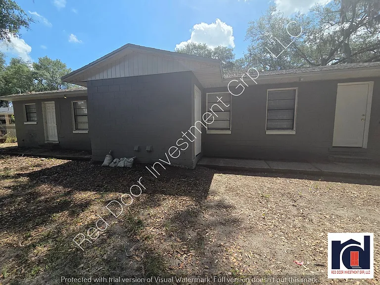 1127 Beecher St — Photo 27