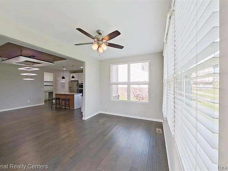 58180 Jonagold Ln — Photo 18