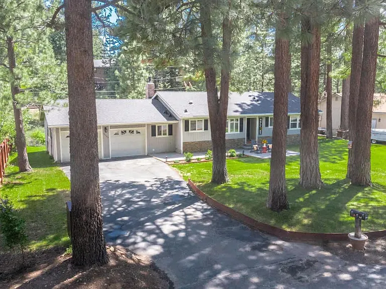 White Fir Rd — Photo 31
