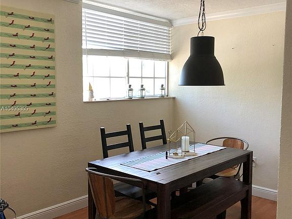 5th image of 300 Madeira Ave APT 201