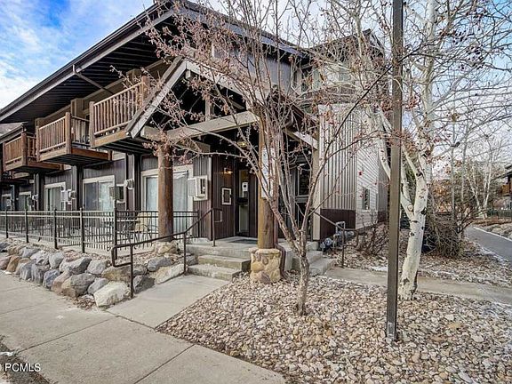 2nd image of 2255 Sidewinder Dr #626