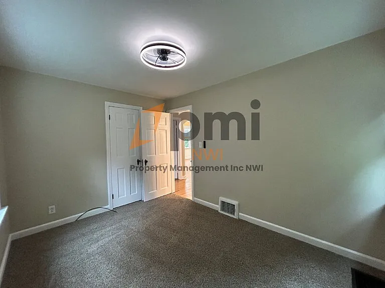 1110 Lafayette St — Photo 9