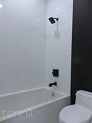 Rented by Rennit Inc.