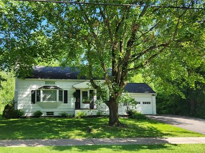 70 W Elizabeth St, Skaneateles, NY, 13152