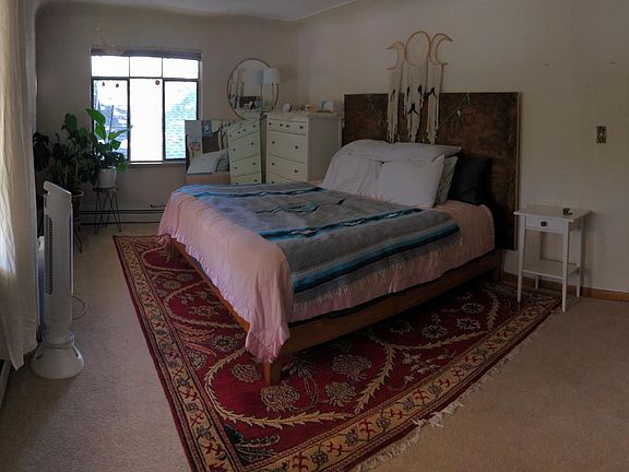 LR used as a BR (and they used BR as LR - but BR is plenty big to use as a proper BR and you can see huge LR)