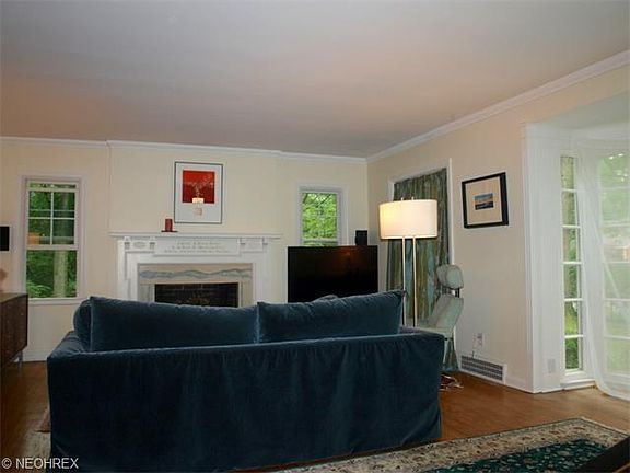4th image of 24365 Oakhill Dr