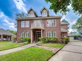 618 Timber Cir, Houston, TX 77079