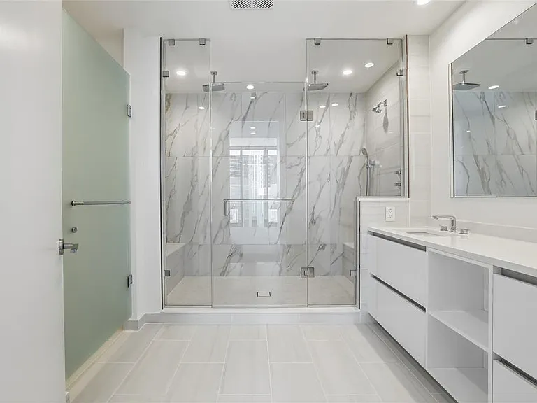 400 Central Ave #505 — Photo 29