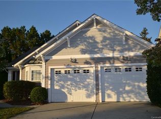 9916 Dominion Crest Dr, Charlotte, NC 28269