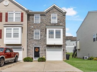 38 Robin Ln, Morgantown, WV 26508