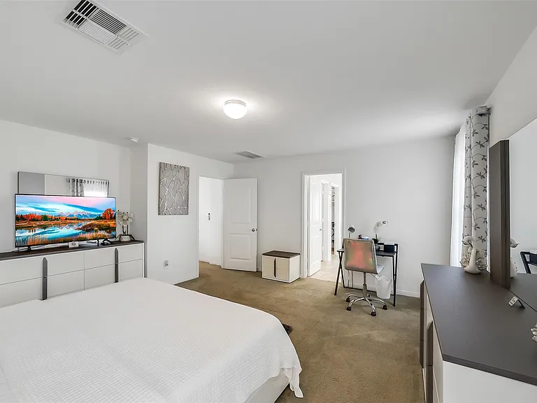 16502 Live Oak Canyon Dr — Photo 21