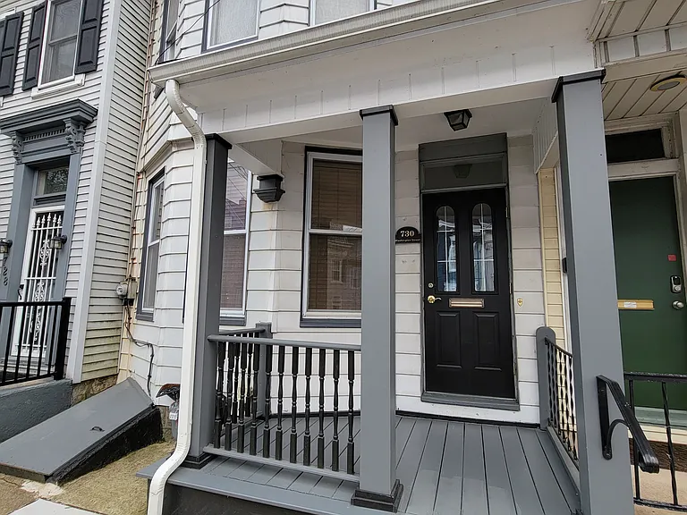 730 Washington St — Photo 16