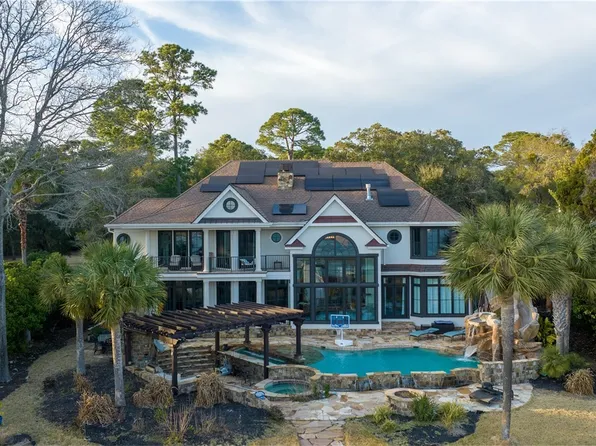 30 Widewater Rd, Hilton Head Island, SC 29926