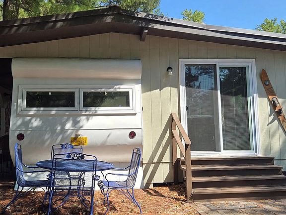 3rd image of 5400 Kings Camp Rd SE #C1