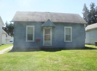 952 Whicher St, Muscatine, IA 52761