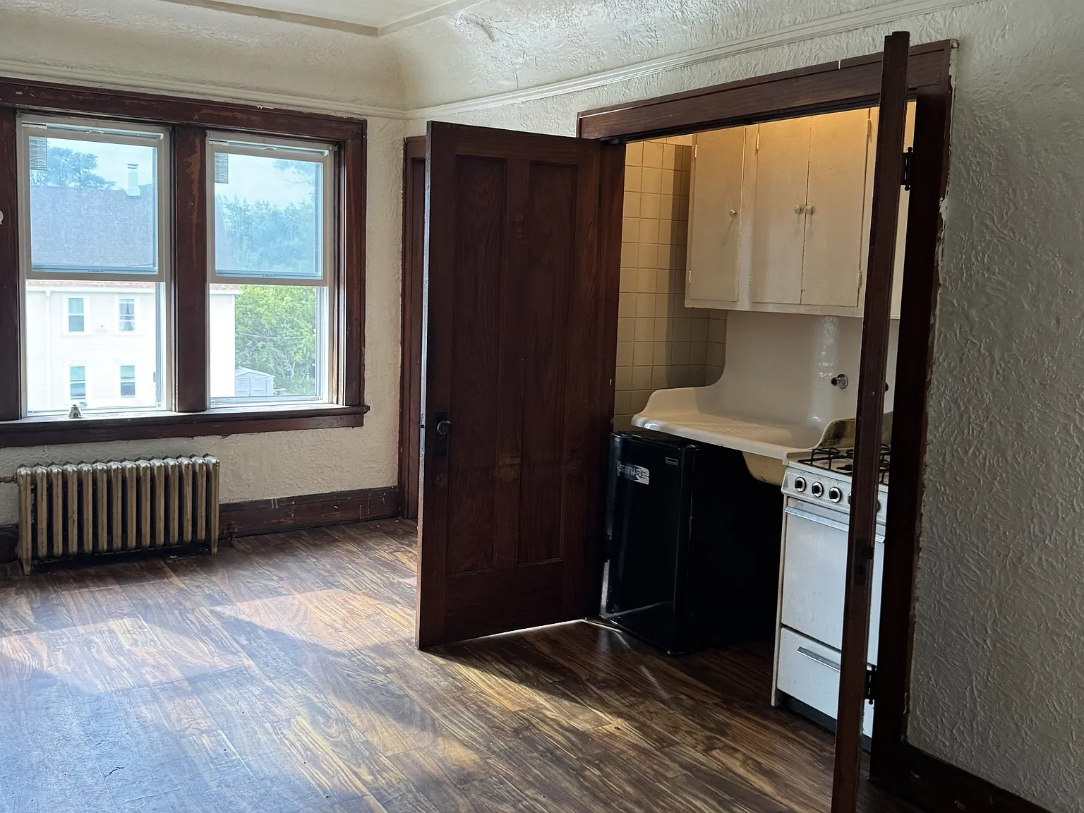 1242 West Highland Avenue - 17 — Photo 1