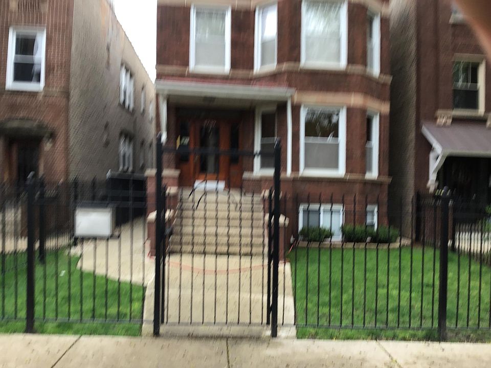 1st image of 4739 N Talman Ave #1