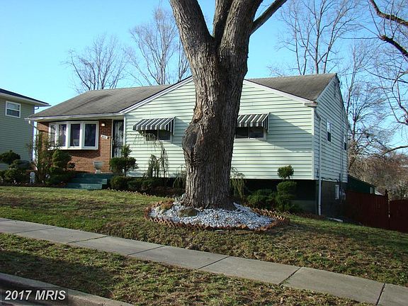 3rd image of 408 Aragona Dr