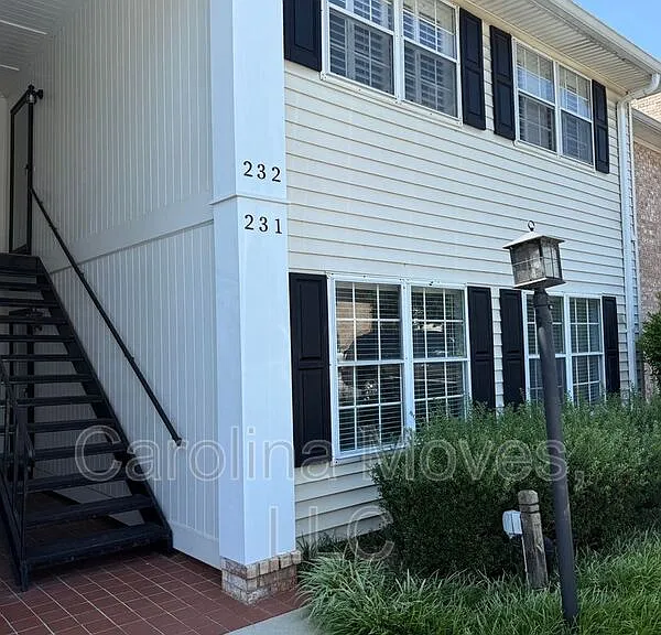 925 Cleveland St #231 — Photo 1