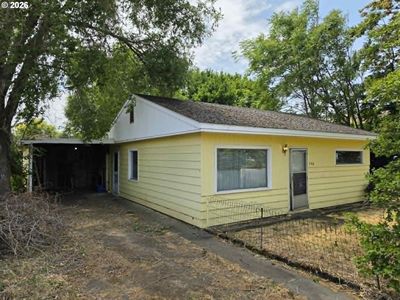 746 Lee St, The Dalles, OR, 97058