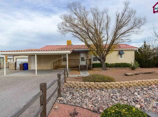 2990 Petunia Ln, Las Cruces, NM 88007