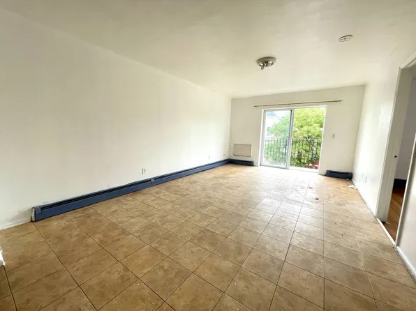 1819 Hunt Ave Floor 3, Bronx, NY 10462