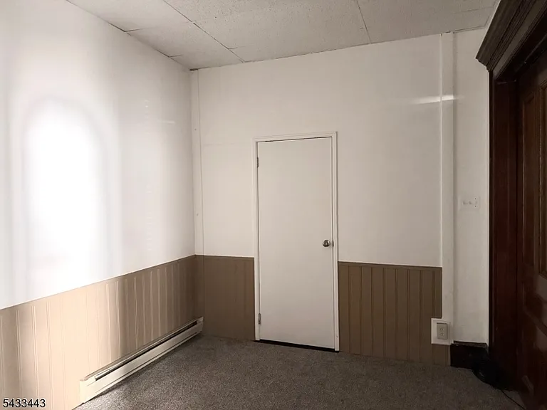 100 Main St #1 — Photo 13