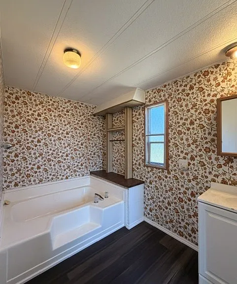 110 W Veterans Ave — Photo 11