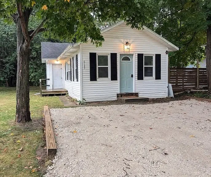 6133 Madison St — Photo 1