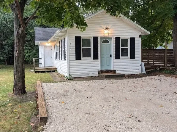 6133 Madison St, Coloma, MI 49038