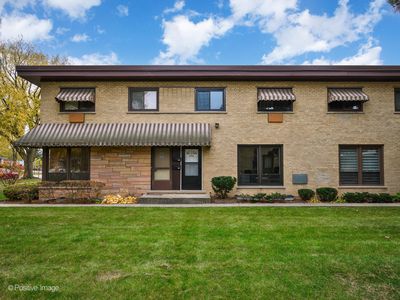 932 N Wheeling Rd, Mount Prospect, IL, 60056