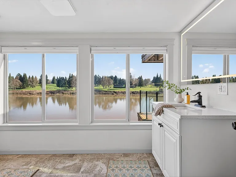 10150 S Riverside Dr — Photo 23