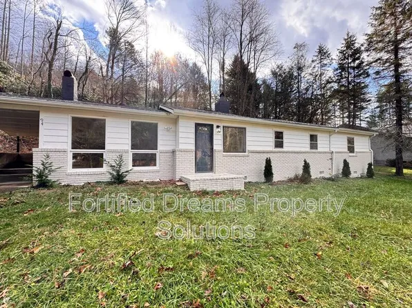 94 Camp Branch Rd, Black Mountain, NC 28711