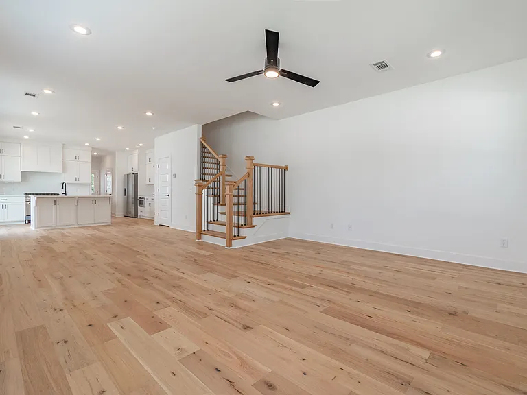 1316 S College Ave — Photo 6